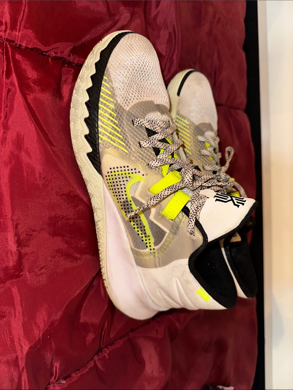 Nike White and Neon Yellow Men's Basketball Shoes